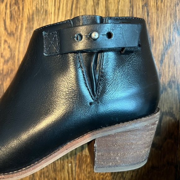 Madewell Black The Cutoff Leather Ankle Booties Size 6.5 - Picture 6 of 11